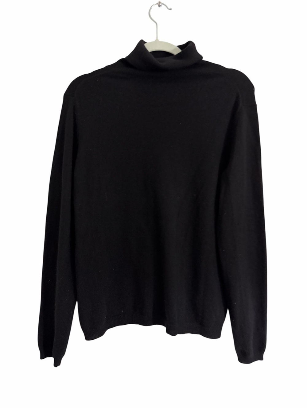 100% Cashmere - Classic Black Turtleneck Sweater